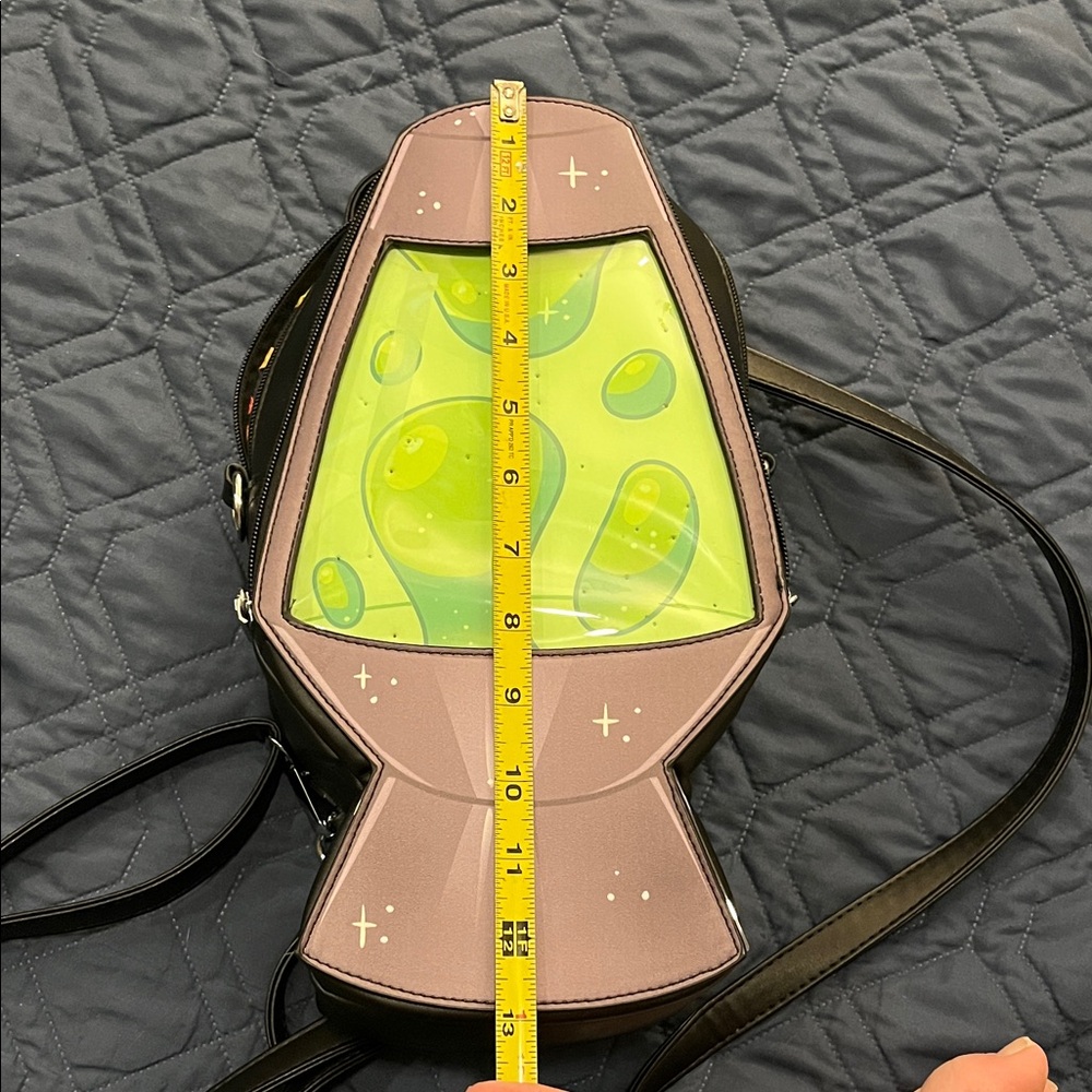 Stylish Lava Lamp Design ITA Crossbody Bag or backpack - Picture 9 of 10